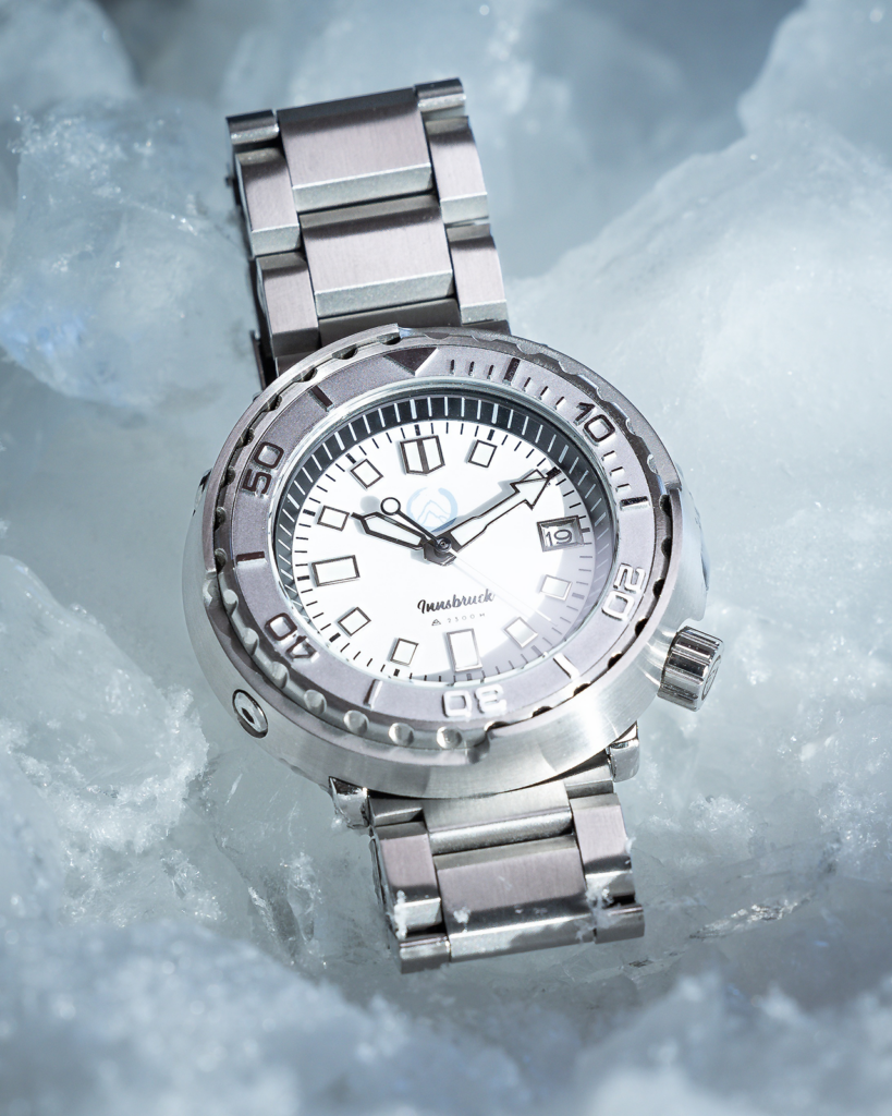 exclusive-watch-light